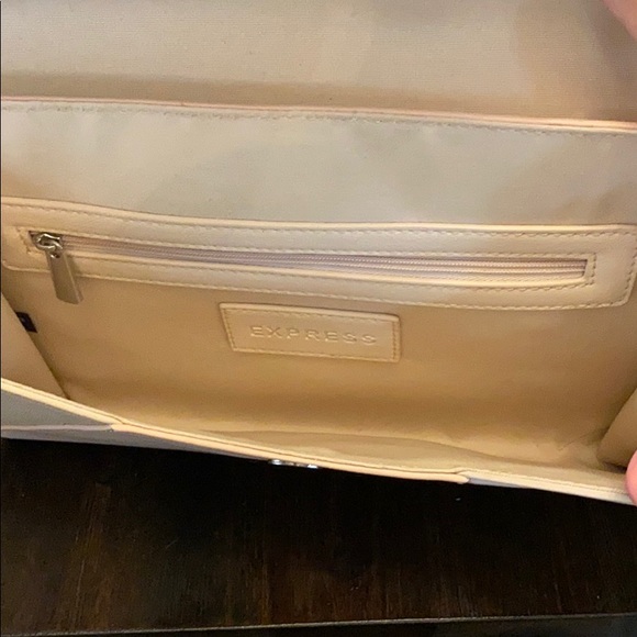 Express nude clutch - Picture 3 of 3